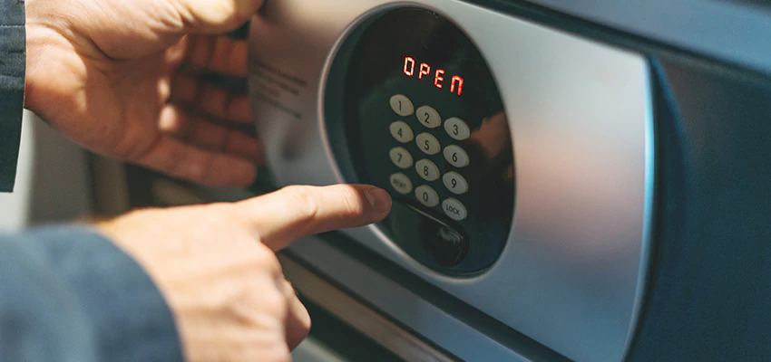 Cash Safe Openers in Castro Valley, California